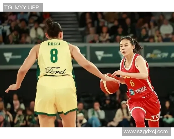 王思雨幽默回应合照被拍成155呼吁摄影师传承经典摄影技艺 王思雨幽默回应合照被拍成155呼吁摄影师传承经典摄影技艺